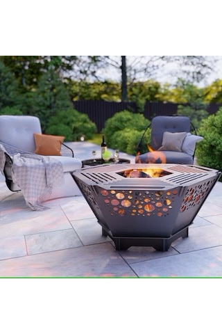 Altıgen Ateş Çukuru Ve Portatif Mangal Desenli Dekoratif
