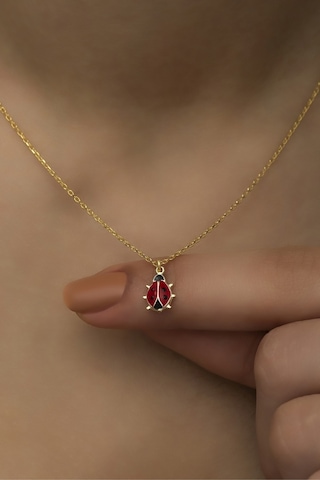 Nereze 925 Ayar Gümüş Gold Minik Uğur Böceği Kolye