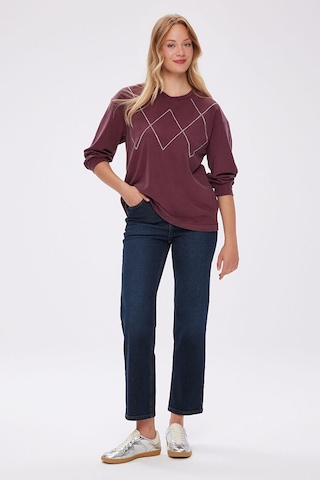 Faik Sönmez Taş Detaylı Bisiklet Yaka Tenselli Sweatshırt W27swt007 Uw27swt00740 Bordo