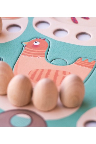 Londji Cluck, Cluck The Fox Kutu Oyunu Canlı Renkler