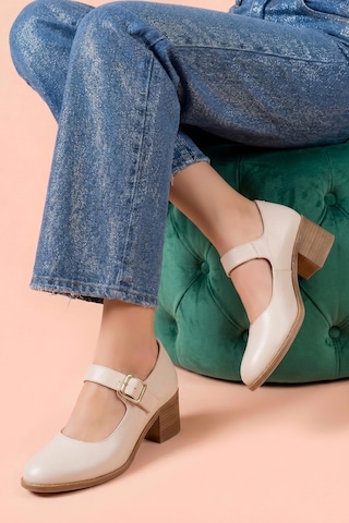 Analin Shoes Kadın Hakiki Deri Tokalı Günlük Kalın Topuklu Ayakkabı Krem