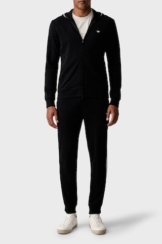 Emporio Armani Pamuklu Normal Bel Lastikli Paça Jogger Pantolon Erkek Pantolon Em000500 Af25024 Uc001 Siyah