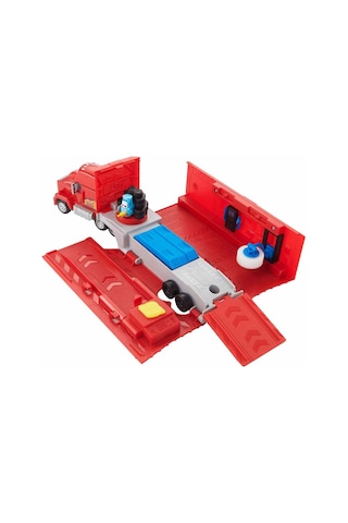 Cars Dönüştürülebilir Mack Oyun Set  Hdc75