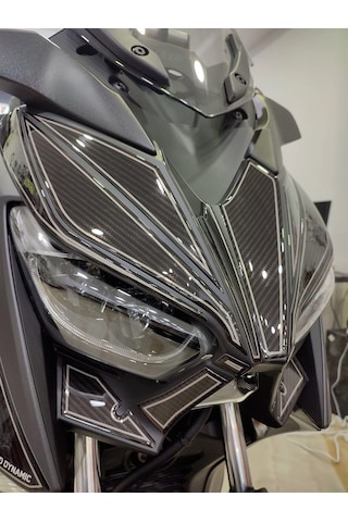 Yamaha Xmax 2018-2021 Karbon Desen Ön Far Üstü Pad