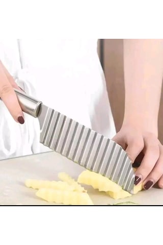 Bastırılarak Kesen Şekilli Patates Dilimleyici Bıçak 1 Adet Pratik Kolay Kullanım Sebze Kesme Krom