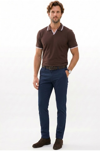Tudors Erkek Slim Fit Dar Kesim %100 Pamuklu Çizgili Detaylı V Yaka Kahverengi Polo Yaka Tişört-51598