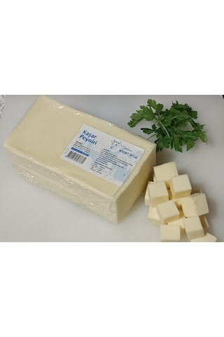 Niyazibey Çiftliği Doğal Çiftlik Sütünden Katkısız Şirden Mayalı Kaşar Peyniri 1 KG