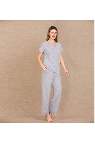 İkikareshop Viskon Şık Tasarım Dantel İşlemeli Gri Kısa Kol Pijama Takımı Çok Renkli