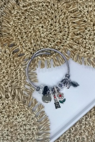 Allmisse Siyah Renk Çiçek Charmlı Çelik Bileklik