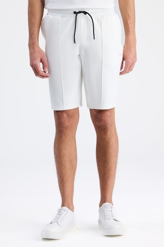Twn Slim Fit Ekru Düz Örme Şort 6ec136172453m E01