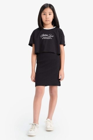 DeFacto Kız Çocuk Bisiklet Yaka Fitilli Kaşkorse Baskılı Kısa Kollu Elbise D2339A825SMBK81 Siyah