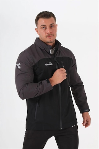 Diadora Elite - Erkek Siyah-Gri Su Geçirmez Spor Yağmurluk Gri