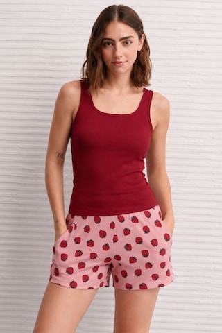 Nisanca Kadın Çilek Desenli Şortlu Pijama Takımı Bordo Basic Atletli Ev Giyim- Rahat Yazlık Takım