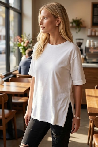 Armonika Kadın Beyaz Yuvarlak Yaka Duble Kol Yanları Yırtmaçlı Pamuklu T-shirt Arm-26y137001