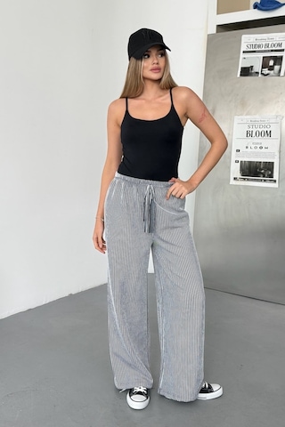 Giysa Kadın Beli Lastikli Bol Paça Çizgili Pantolon Lacivert - 26y 5004