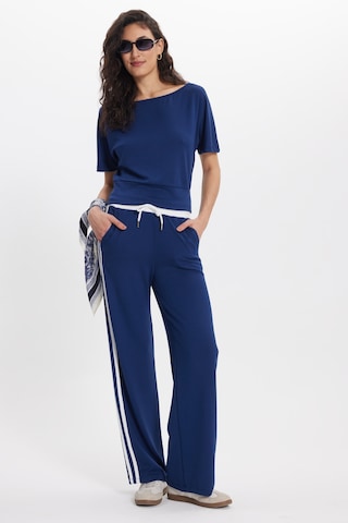 Tudors Kadın Slim Fit Dar Kesim Kısa Kollu Kayık Yaka Lacivert Tişört-50566
