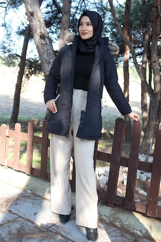 Sacrosa Kışlık Kürk Yaka Şişme Kadın Tesettür Mont Renkli