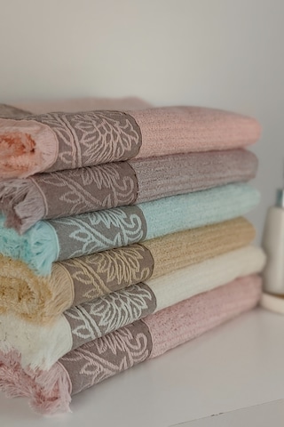 Püsküllü Bambu Banyo Havlusu - Lila Renk Ekstra Yumuşak Havlu - 70x140 Cm - Kabartma Bordürlü Lıla Lila