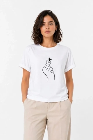 Defymoda Kore Parmak Kalp Aşk Temalı Minimal Baskılı Tişört Yazlık Kısa Kol T-shirt - Beyaz