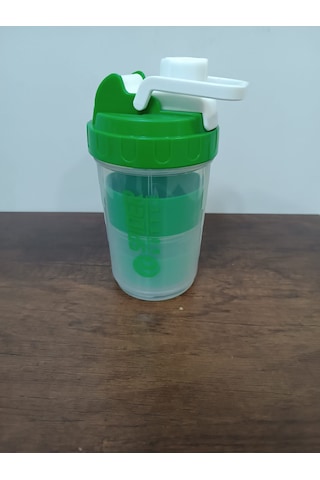Sızdırmaz Ve Ve Vidalı Kapaklı Plastik Shaker Şefaf Yeşil