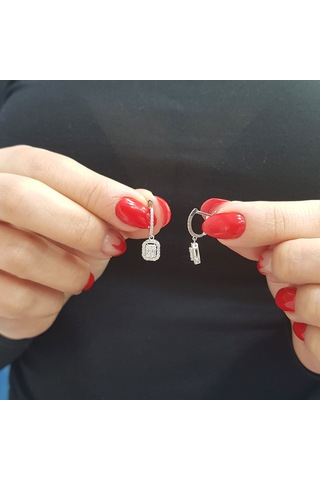 Lova 0,44 Karat Baget Pırlanta Küpe - 3030046