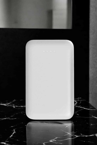 5000 Mah İos Uyumlu Magsafe Kablosuz Şarj Hızlı Şarj Desteği Çok Renkli