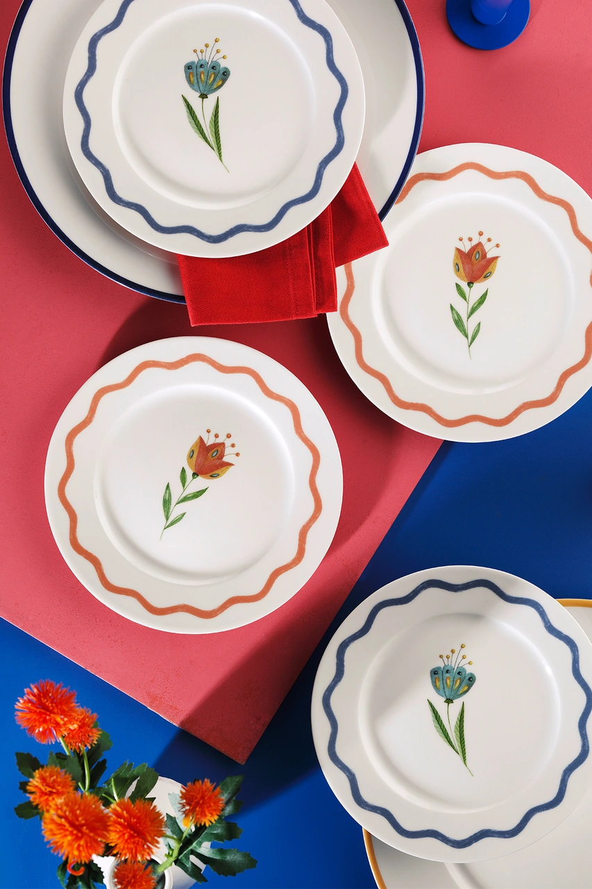 Kütahya Porselen Lalezar 4 Parça 21 Cm Servis Tabağı Çok Renkli