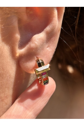 Bym473 U Model Kapamalı Zirkon Renkli Taşlı Günlük Rose Gold Kadın Çelik Küpe Rose Gold