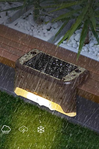 4 Lü Köşebent Solar Led Bahçe Lambası