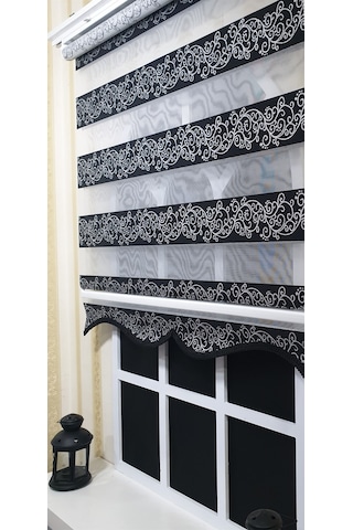 Zebra Stor Perde Siyah Sarmaşık Desen Gümüş Simli Etek Dilimli Stb9300 V 03 Siyah