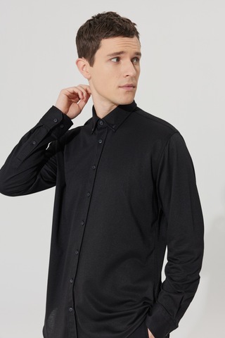 AC&Co / Altınyıldız Classics ERKEK SIYAH Comfort Fit Geniş Kesim Düğmeli Yaka Pamuklu Gömlek Siyah