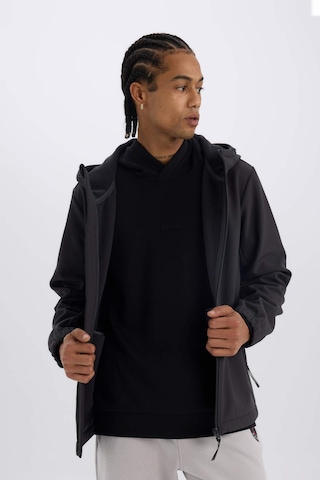 DeFactoFit Su İtici Regular Fit Kapüşonlu Fermuarlı Softshell Mont D6178AX25SPAR220