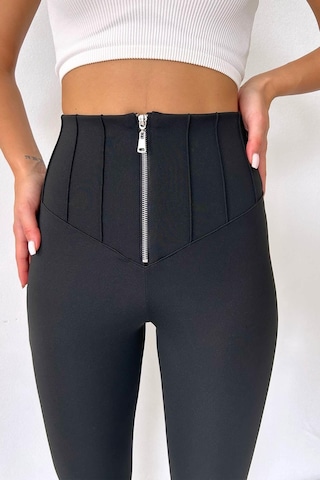 Mine Tan Butik Önü Fermuar Detaylı Kadın Çelik Tayt - Siyah Mürdüm