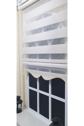 Zebra Stor Perde Bej Efekli Etek Dilimli St 002