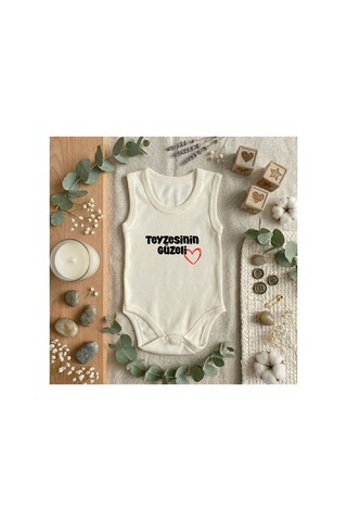 Babysena Teyzesinin Güzeli Baskılı Kolsuz Kız/erkek Bebek Body 0-3 Yaş Beyaz Babysena Teyzesinin Güzeli Baskılı Kolsuz Kız/erkek Bebek Body 0-3 Yaş Beyaz