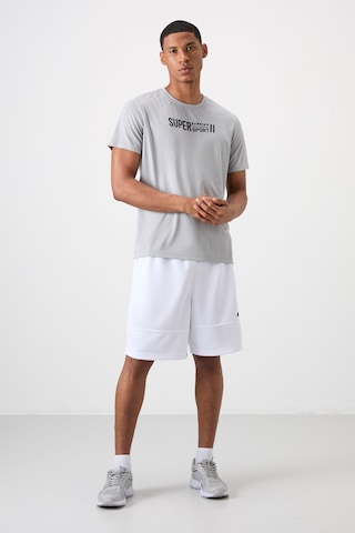 Tommy Life Gri Polyester Nefes Alan Dokulu İnce Esnek Standart Fit Erkek Performans T-shirt - 88385 Gri