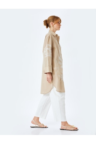 Koton Pamuklu Floral İşleme Detaylı Gömlek Yaka Uzun Oversize Tunik Kahverengi Desenli 5sak60009ew Kahverengi Desenli