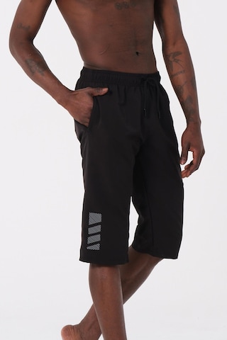 Siyah Büyük Beden Diz Altı Uzun Boy Basic Model Su İtici Özellikli Erkek Plaj Deniz Kapri Şort 001