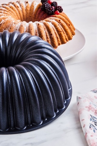 Karaca Diamond Döküm Dilimli Kek Kalıbı 26 cm