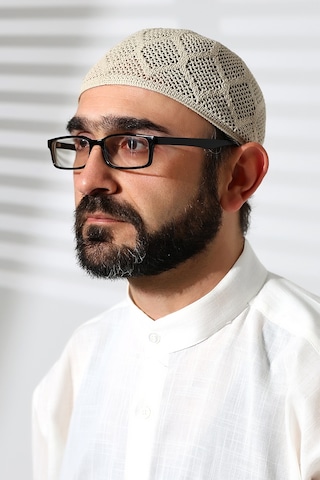 Makine Örgüsü Dantel Detaylı Namaz Takkesi Bej Bej