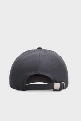 Calvin Klein Erkek Şapka Lv04g5004g Cge Lacivert