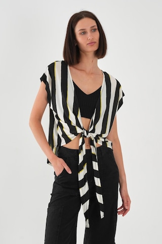 Alexandergardı Önü Bağlamalı Desenli Bluz Siyah - Beyaz