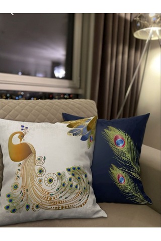 Tavus Kuşu Desenli 2’Li Kadife Kumaş Kırlent Kılıfı