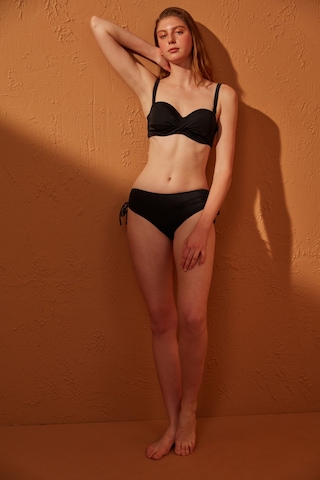 Penti Basic Yüksek Bel Bağlamalı Siyah Bikini Altı