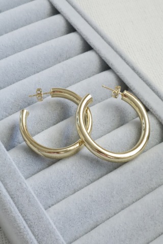 Kadın Küpe Kararmaz 14k Renk Vip Seri Boru Yarım Halka 4cm Küpe Altın