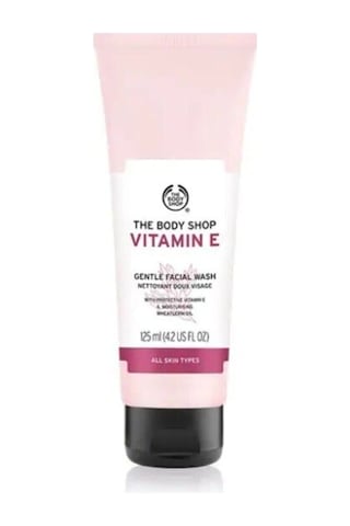 The Body Shop Vitamin E - Yüz Yıkama Jeli 125ml