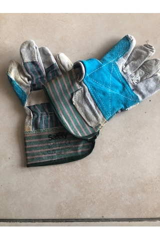 Max Safaty 4142 Gri Yeşil Takviyeli Eldiven No: 10 Bir 1 Çift !!