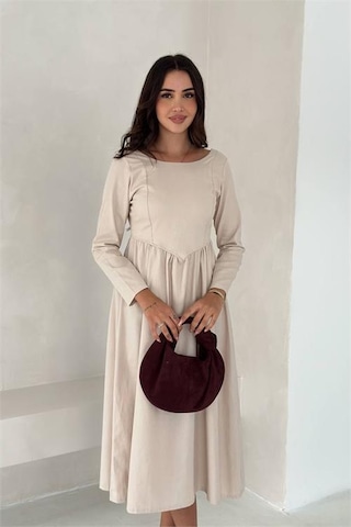 Neşeli Butik Kadın Sırt Dekolteli Uzun Kollu Midi Elbise Nbk4311 Bej