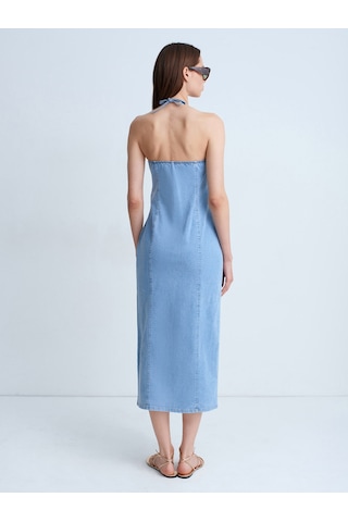 Dilvin 90580 Boyundan Bağlamalı Midi Denim Elbise-mavi