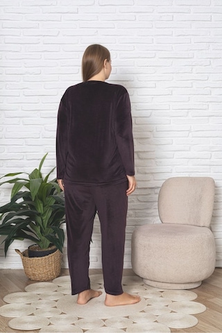 Büyük Beden Kırmızı Likralı Soft Kadife Pijama Takımı Mürdüm